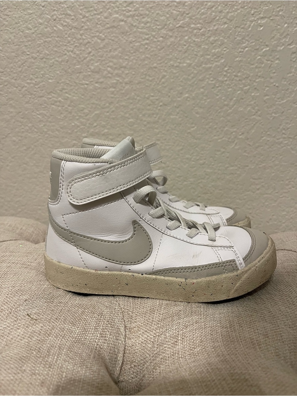 Nike Blazer Kids High-Tops - Size 11C